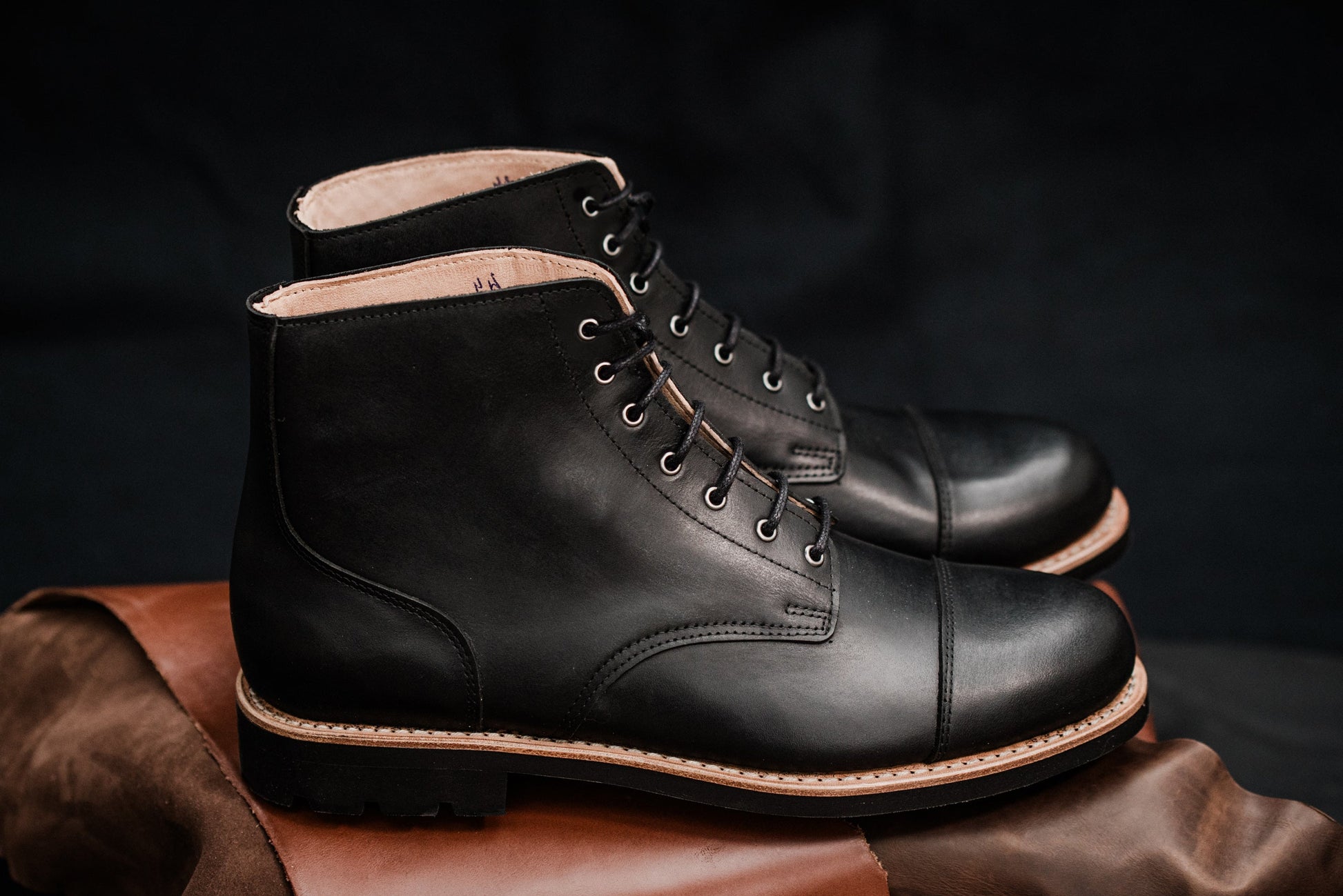 Old Mulla Tejo handgefertigte braune Lederstiefel mit strapazierfähiger Gummisohle